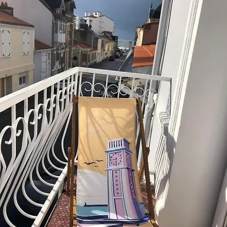 Dom wakacyjny Maison Chaleureuse Au Coeur Du Quartier Arago Dolonne *